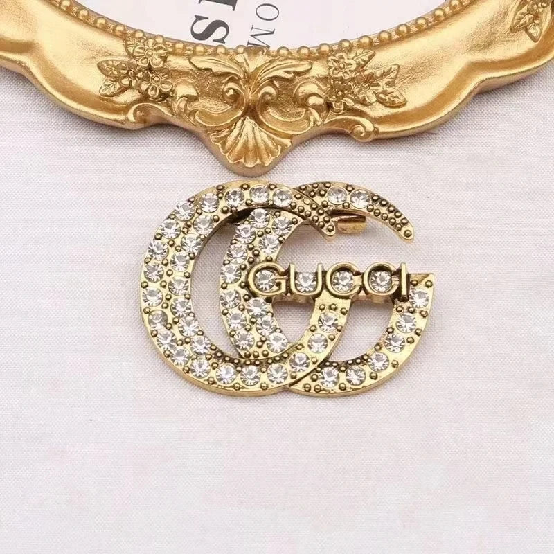 Guciana Brooch