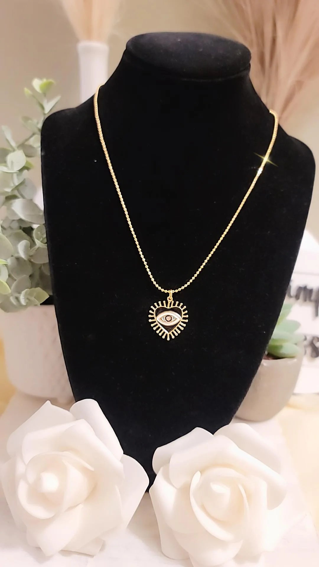 Tomasa evil eyes Necklace