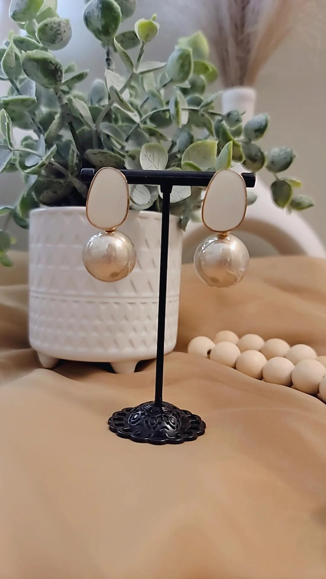 Earings