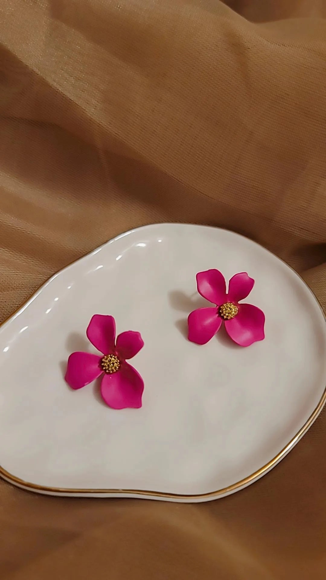 Sarah Earings