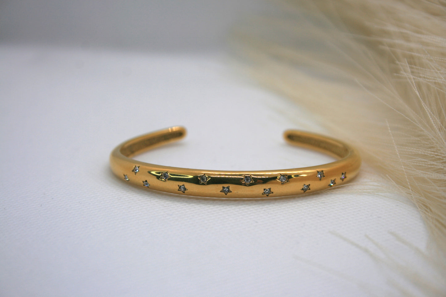 ESTRELLA BANGLE