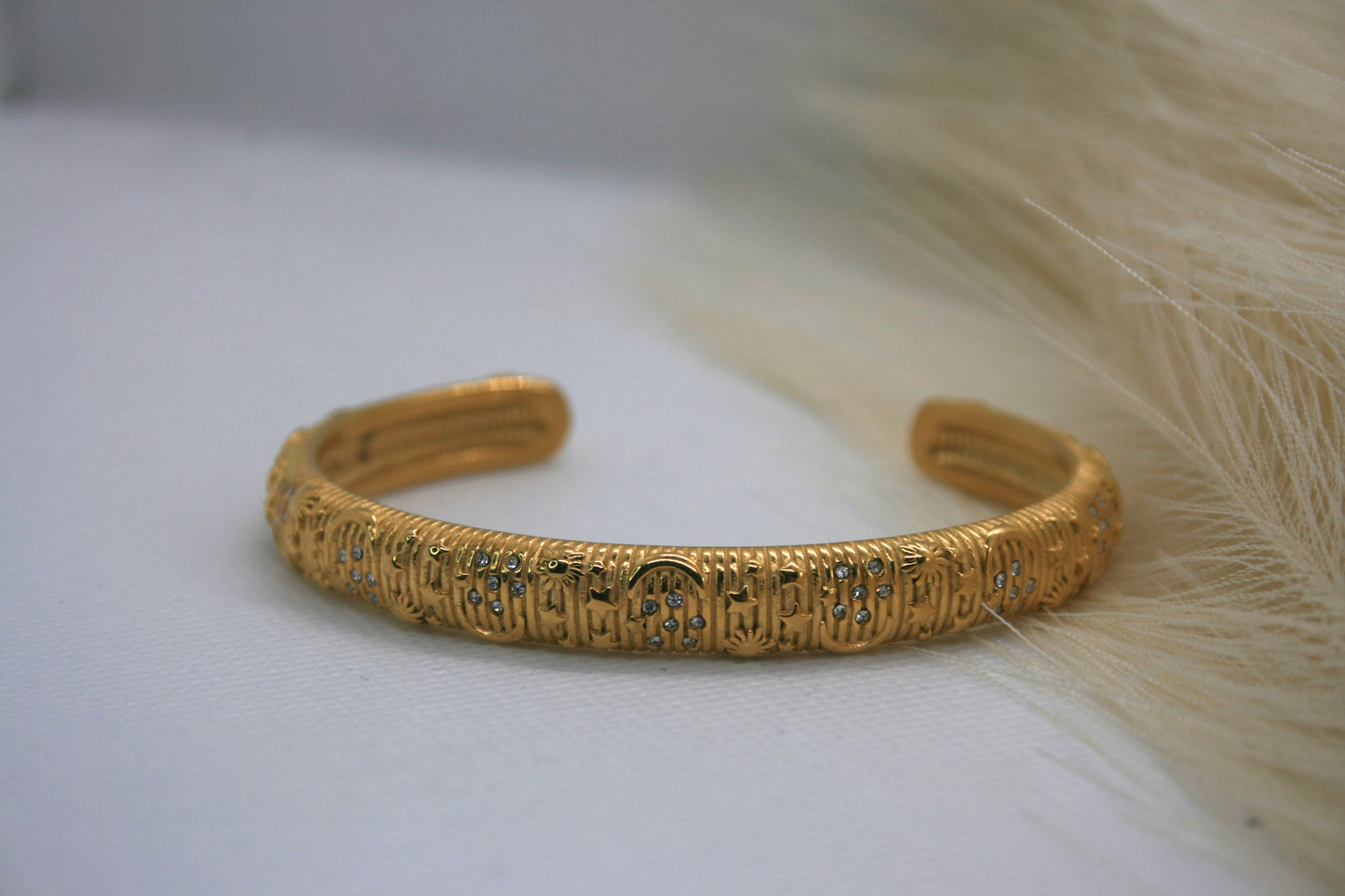ORO BANGLE