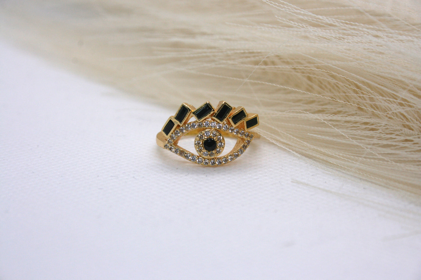 Stella evil eyes Ring