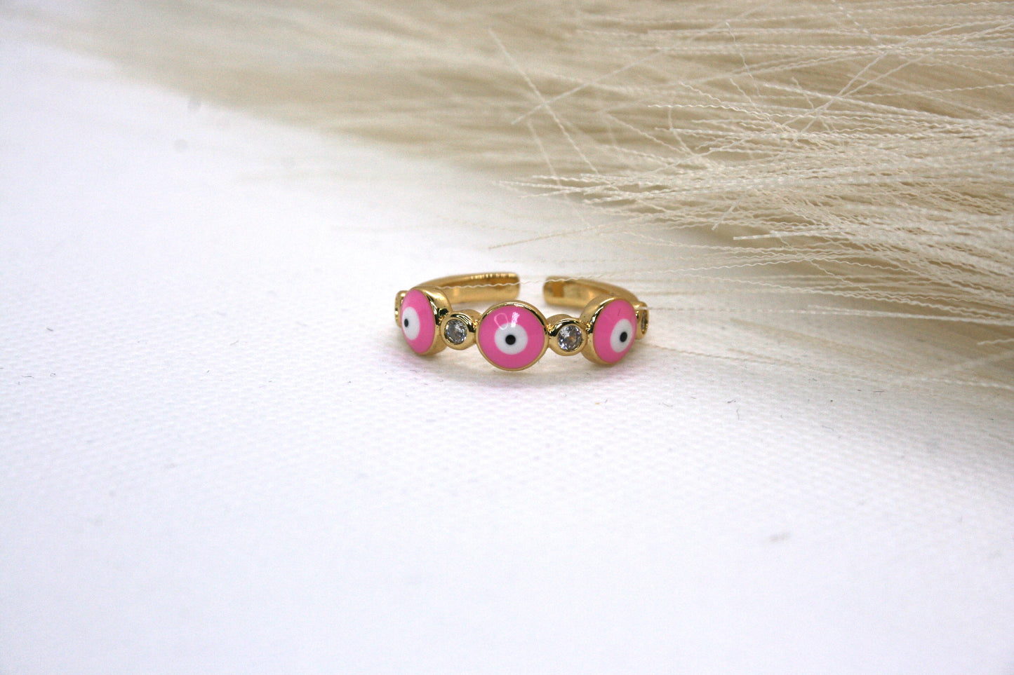 Rosita evil eyes ring one size