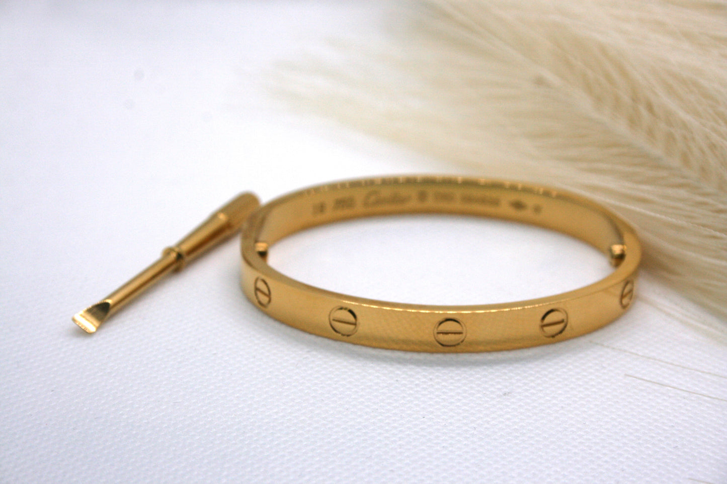 Carti brazalete