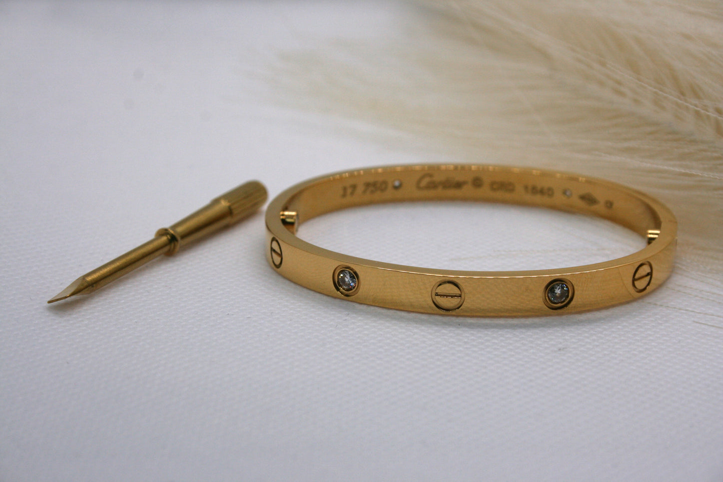 Carti brazalete
