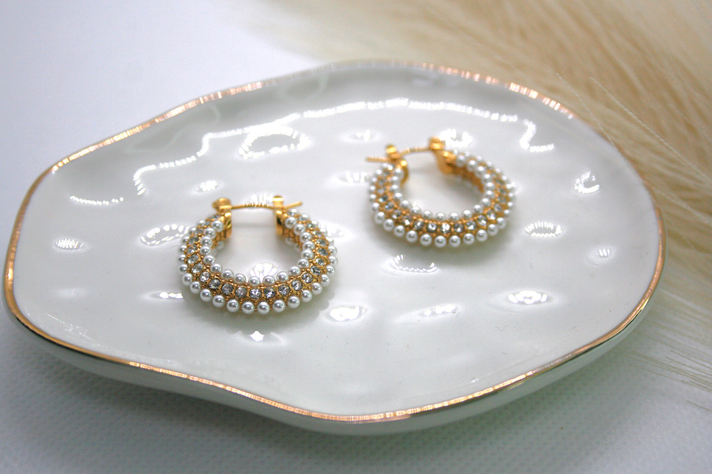 Perlita Earing