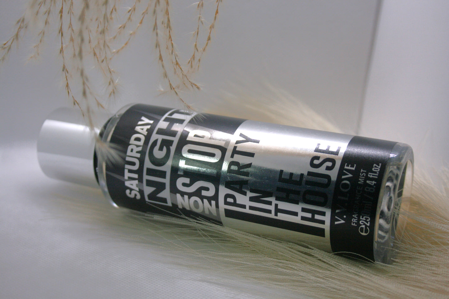 V. V. Love Fragance Mist