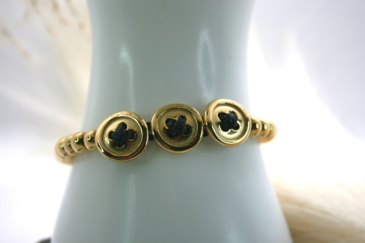 Boton Bracelet