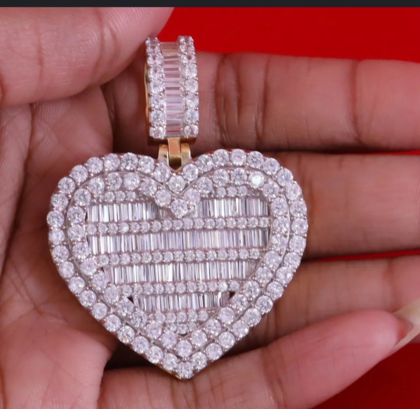 Necklace Heart necklace only