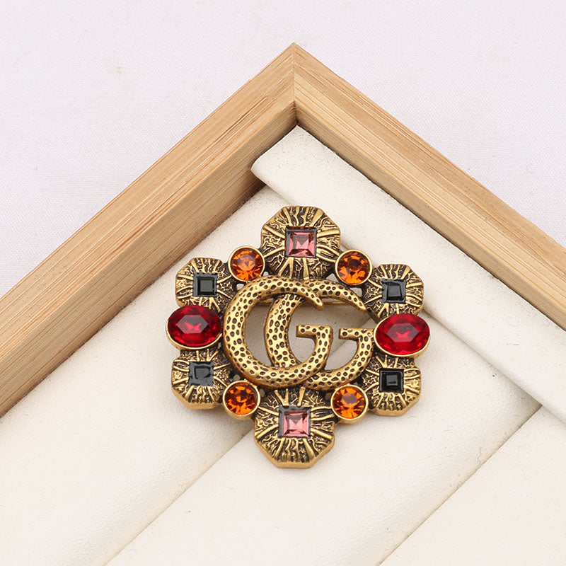 Guciana Brooch