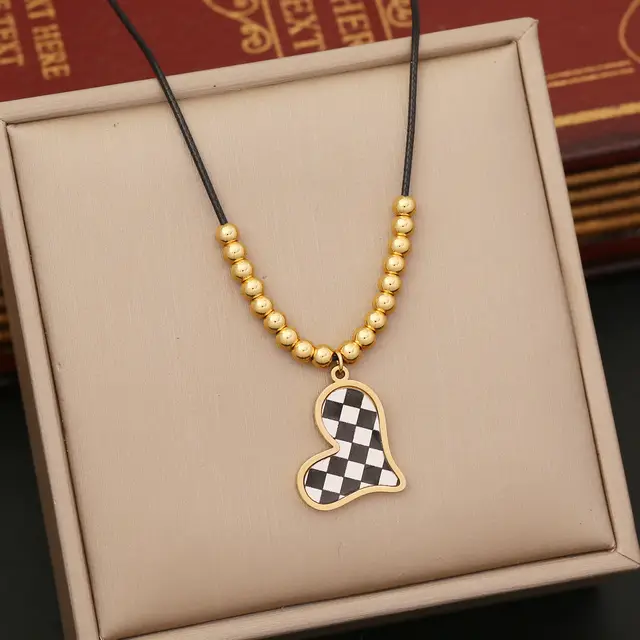 Necklace set blanca