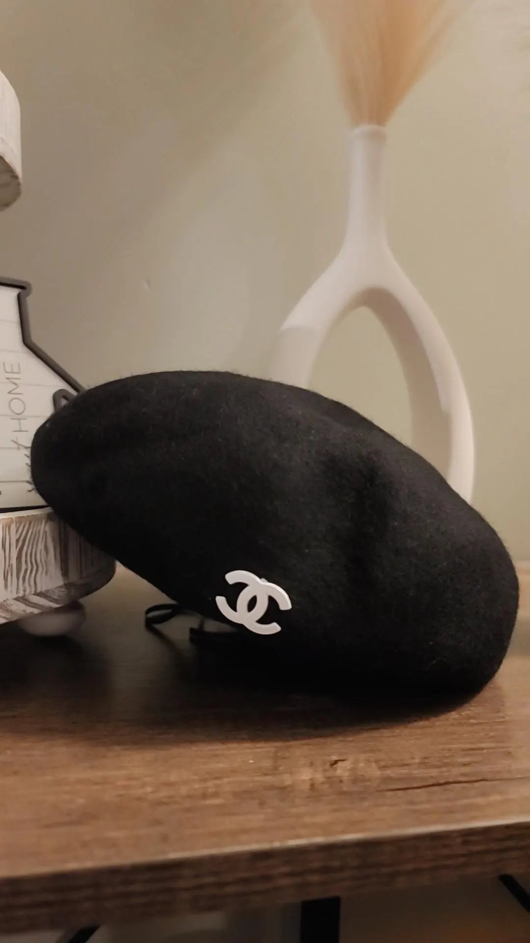 Beret hat