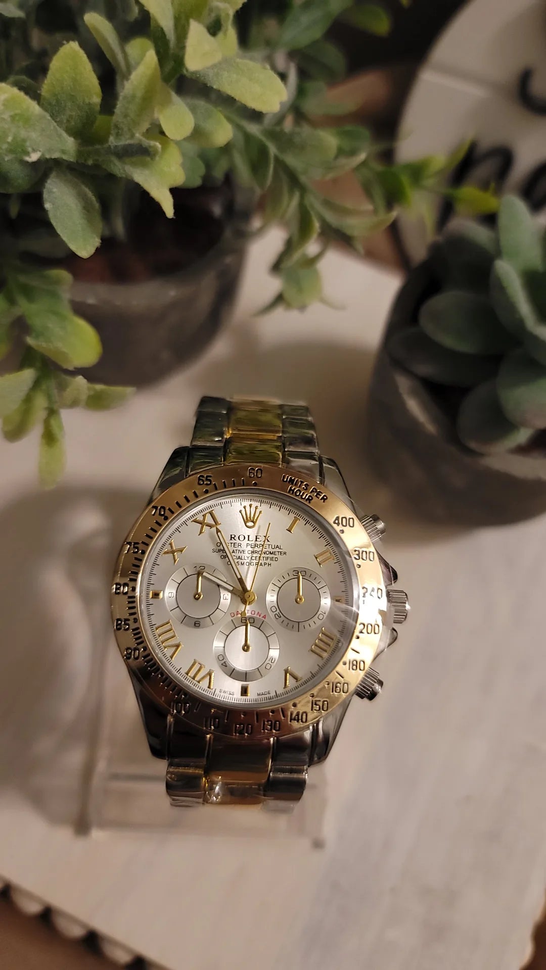 Dora ex Watch unisex
