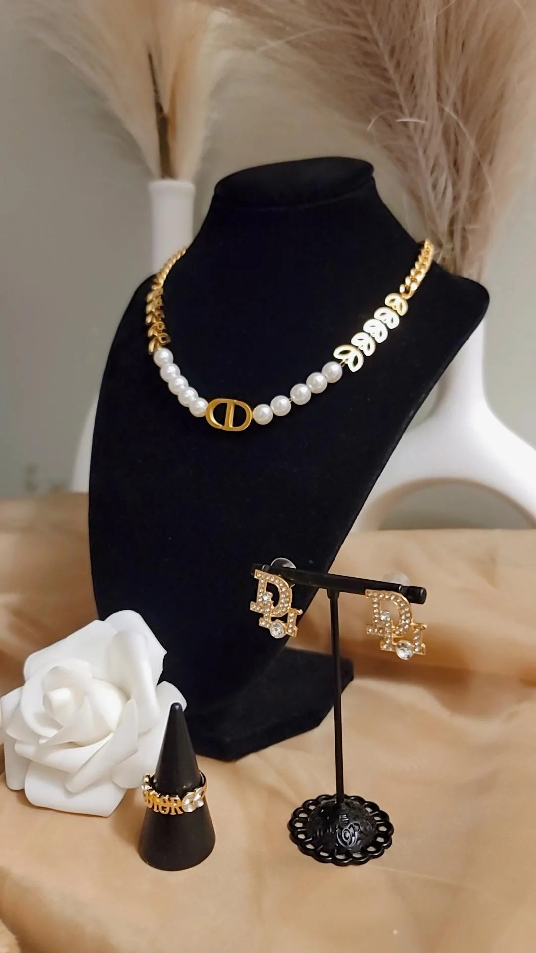 Diana necklace set