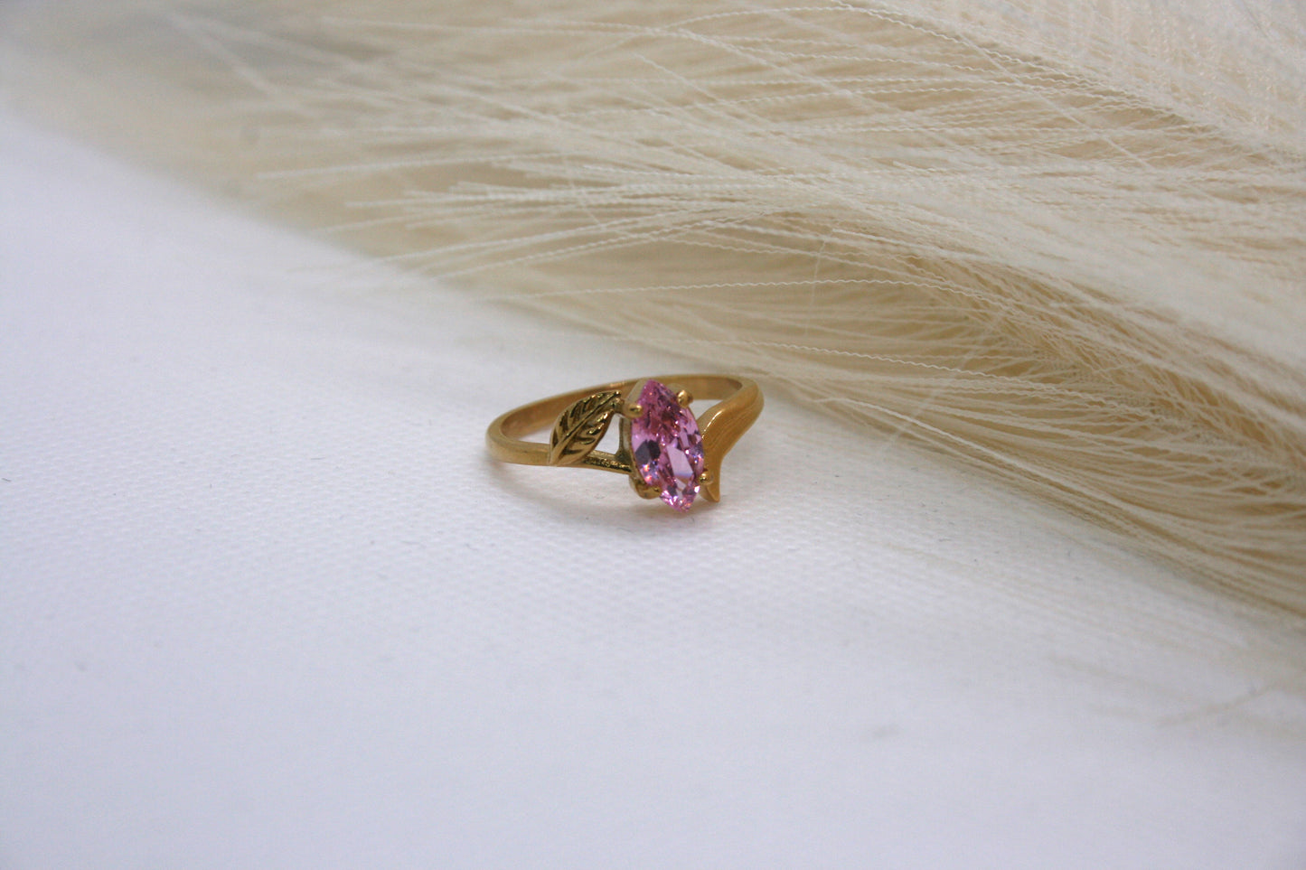 Ring ligh pink