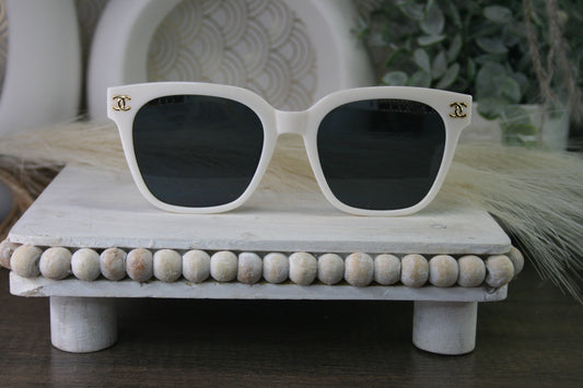 Sunglasses SCHA - White
