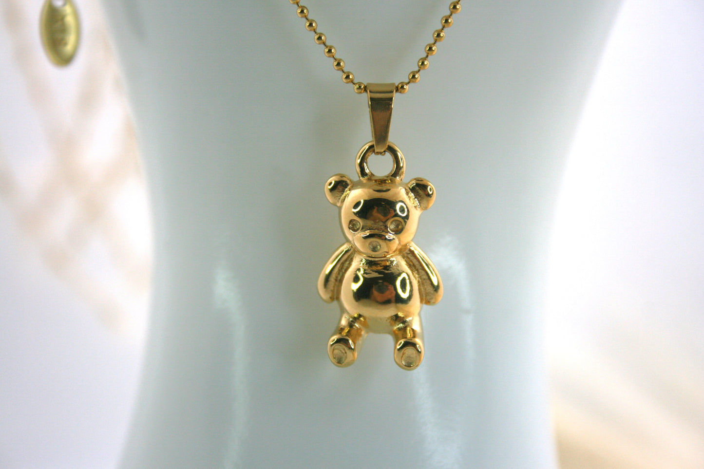 Teddy necklace