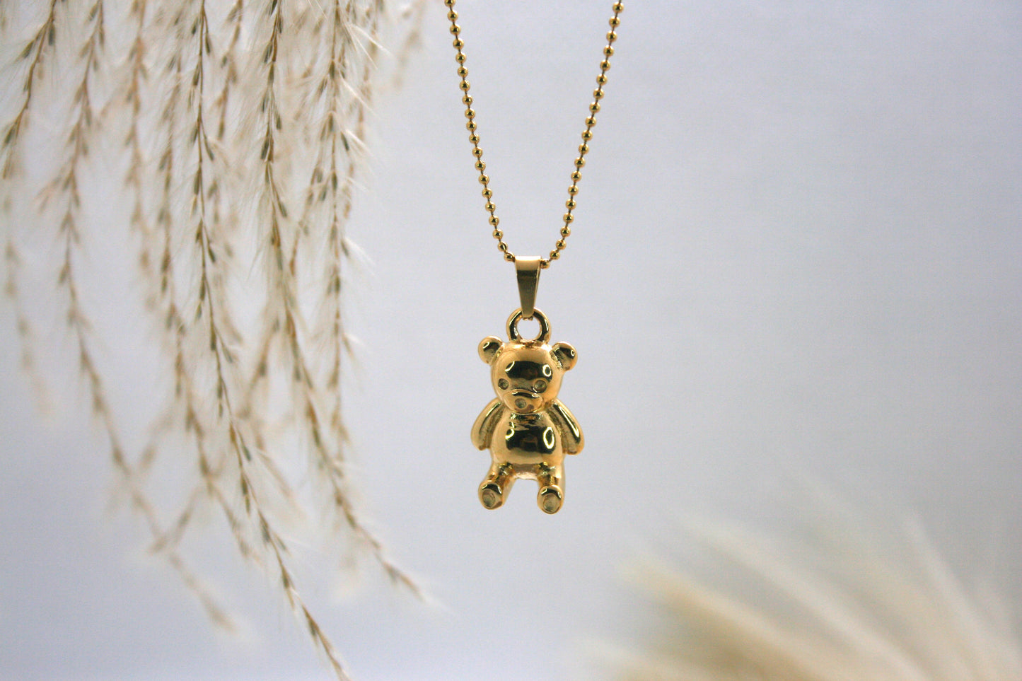 Teddy necklace