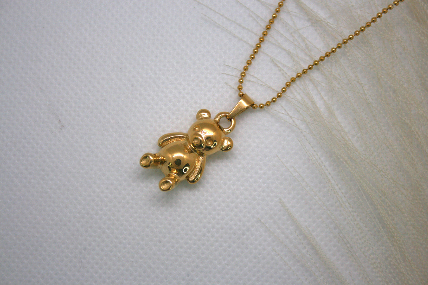 Teddy necklace