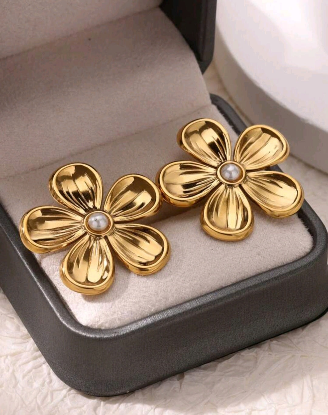 Flor earring