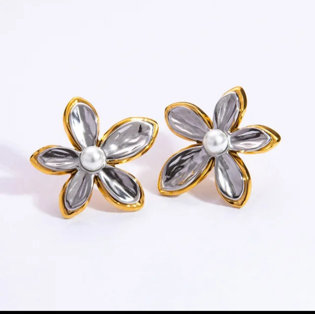 Floral Ring Silver ONE SIZE