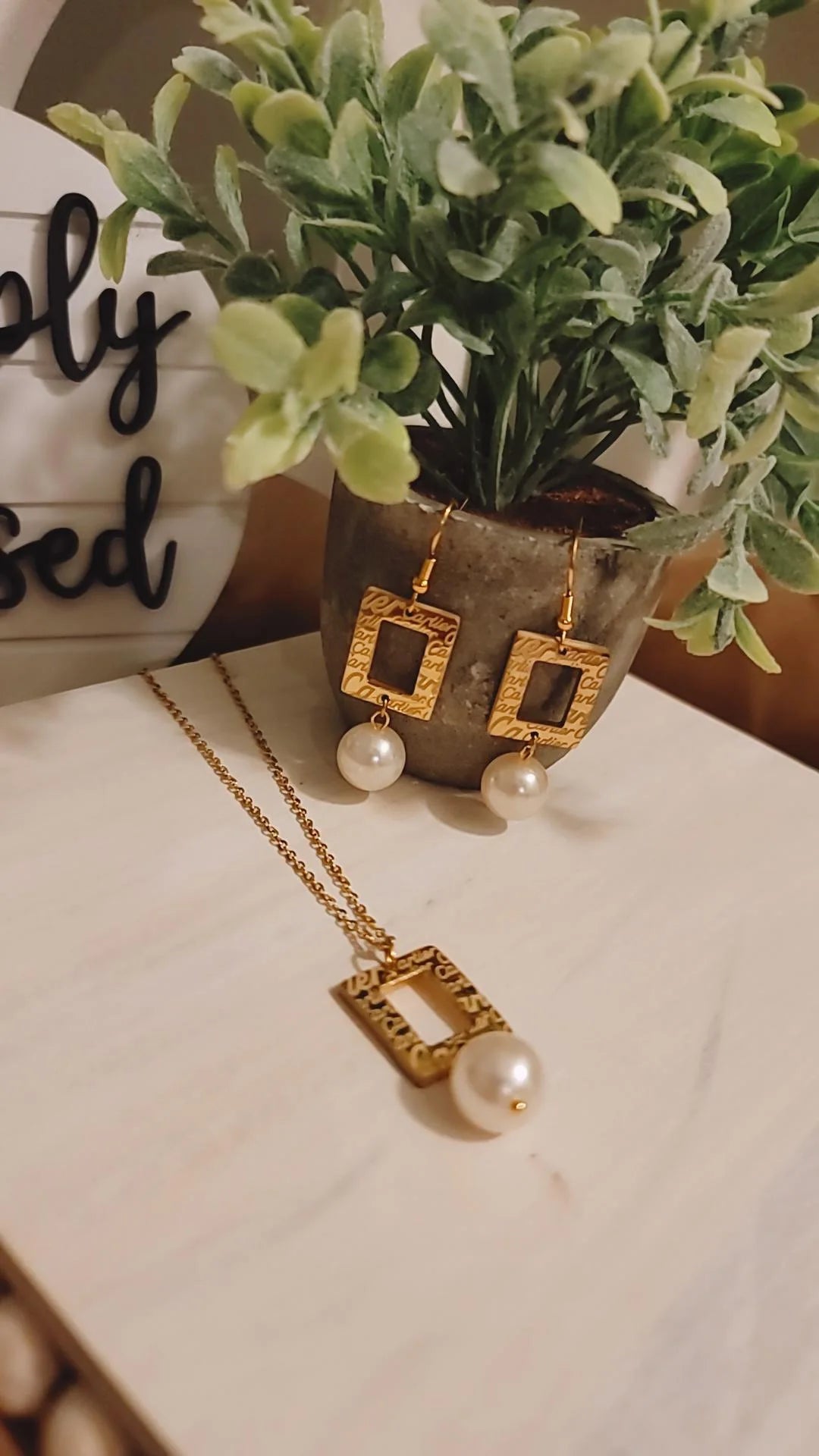 Necklace set